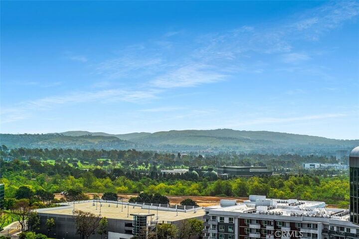 Property Photo:  3131 Michelson Drive 1504  CA 92612 