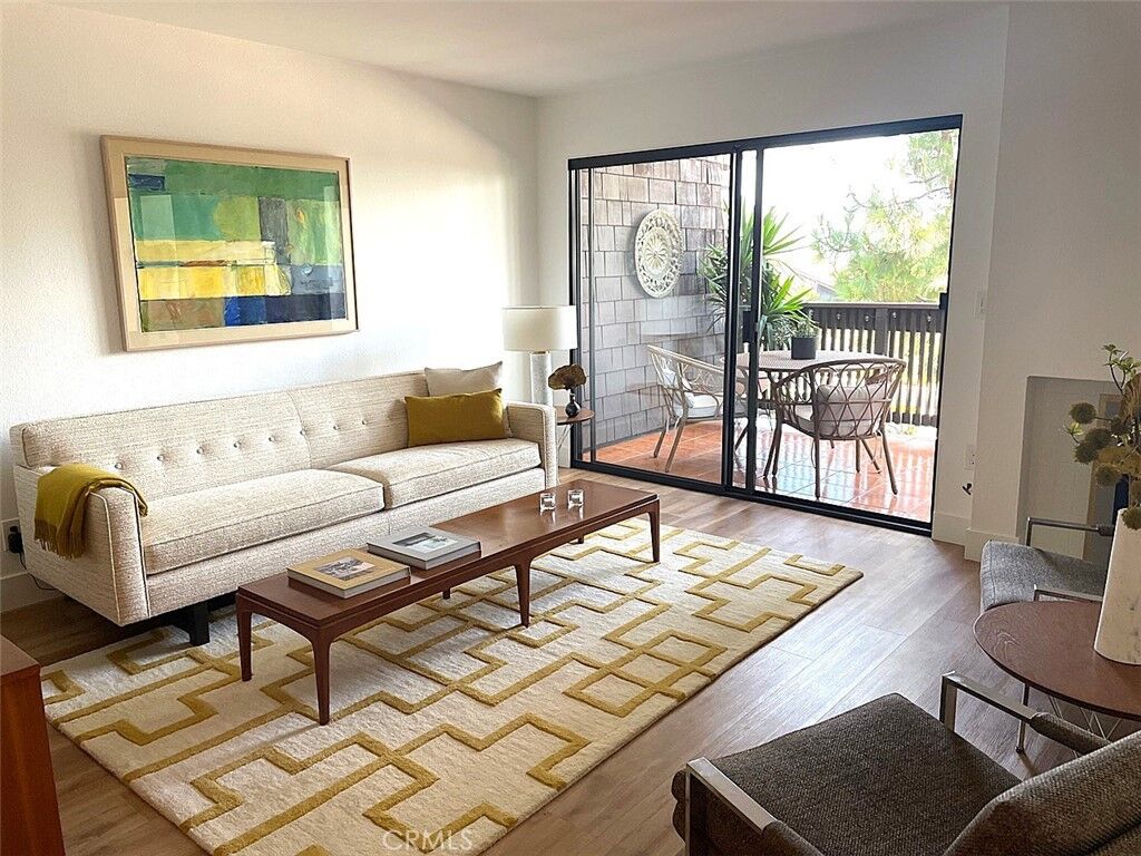 Property Photo:  2512 E Willow 106  CA 90755 