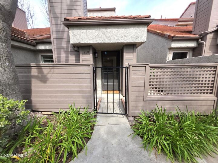 Property Photo:  268 Via Colinas  CA 91362 