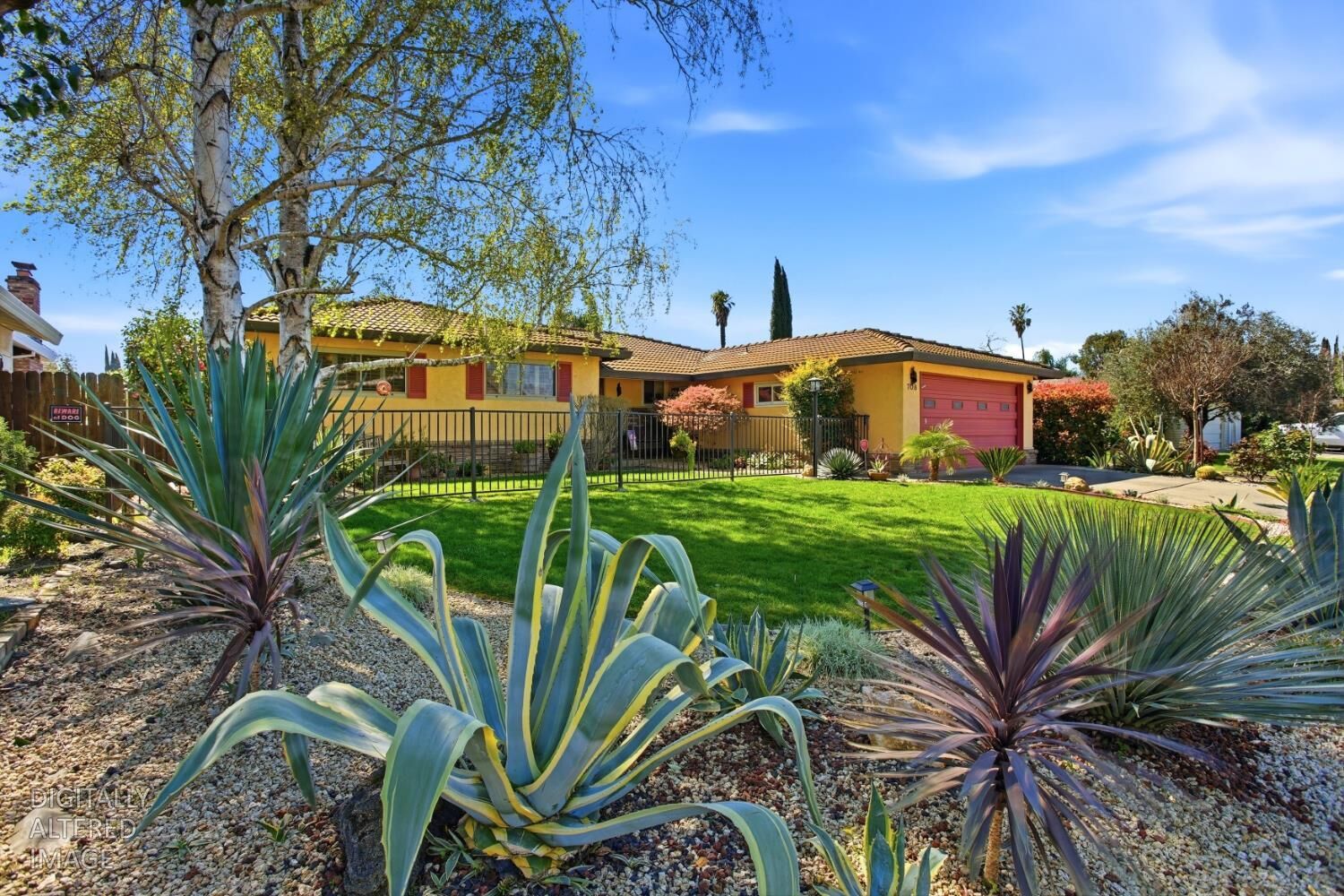 Property Photo:  708 Clipper Way  CA 95831 