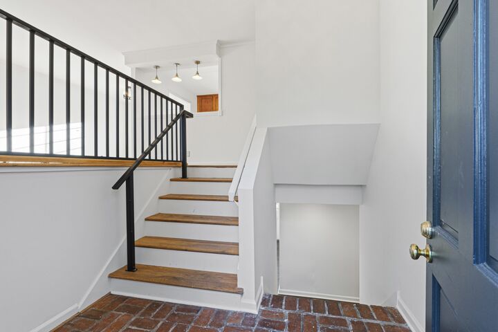 Property Photo:  3325 Dumas Dr  TN 37211 