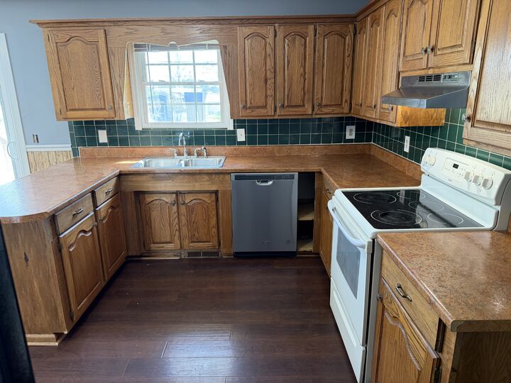 Property Photo:  127 Michael Cir  TN 38464 