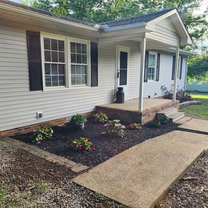 Property Photo:  127 Michael Cir  TN 38464 