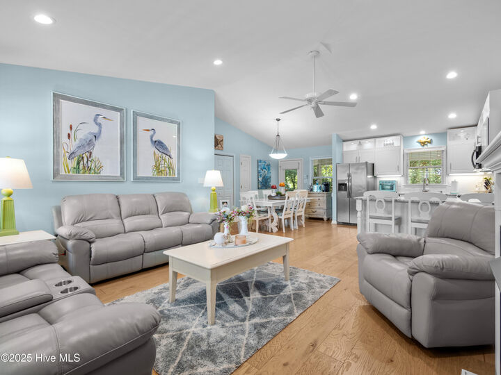 Property Photo:  113 Sea Gull Road  NC 28594 