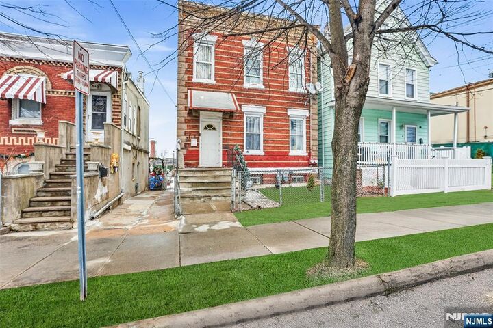 Property Photo:  82 Randolph Avenue  NJ 07011 