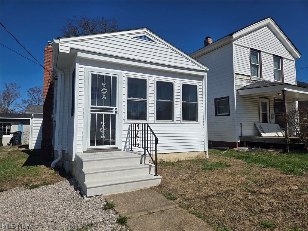 Property Photo: 319 17th Street OH 44035