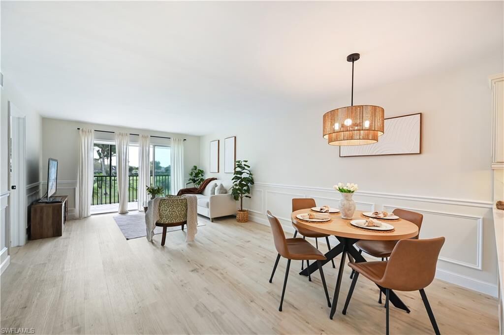 Property Photo:  190 Pebble Beach Blvd 202  FL 34113 