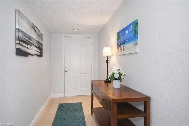 Property Photo:  1250 Yesica Ann Cir E102  FL 34110 