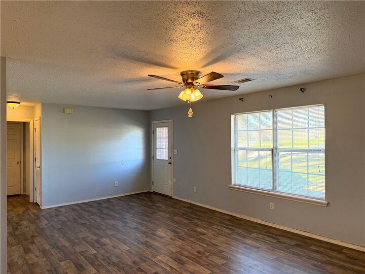 Property Photo:  1801 W Cline Street  AR 72830 