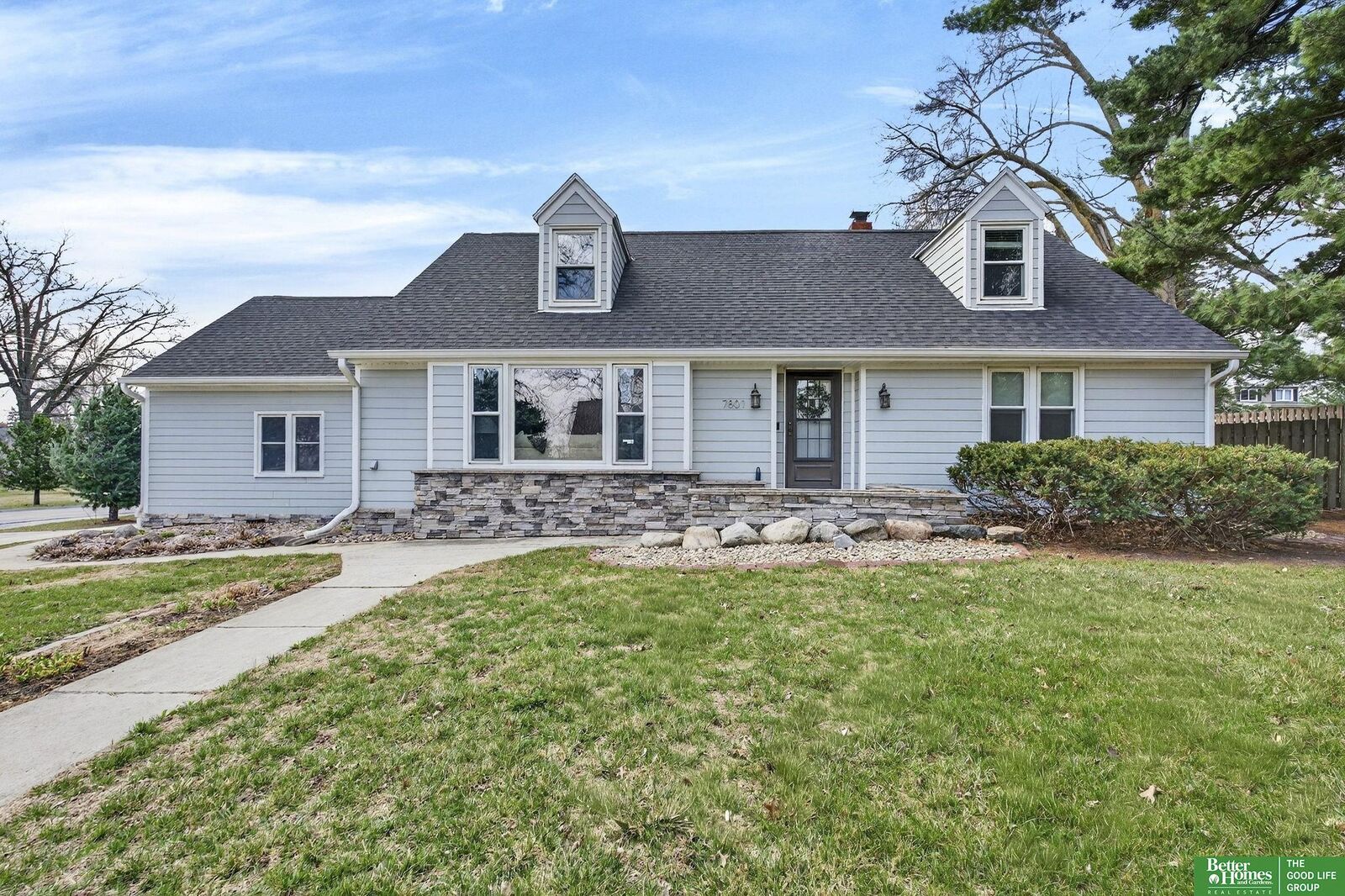 Property Photo:  7801 Hickory Circle  NE 68124 