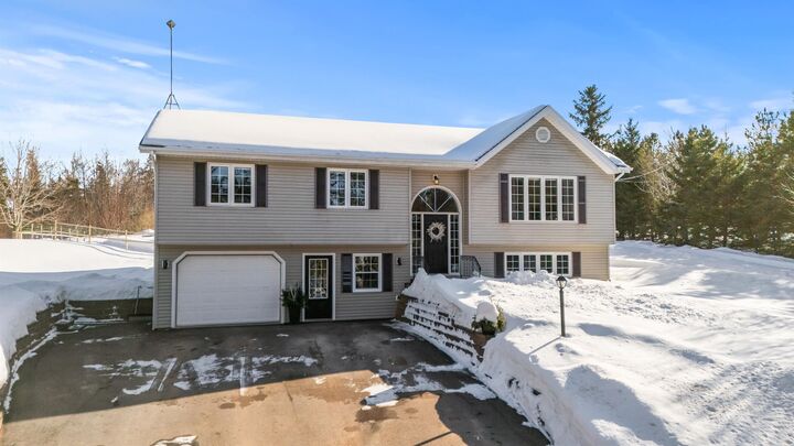 Photo de la propriété:  1422 Gladstone Road  PE C0A 1W0 