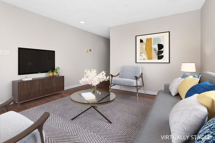 Property Photo:  36 Upham Street 2  MA 01970 