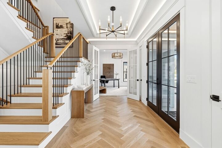 Property Photo:  9 Tuttle Lane  MA 01940 