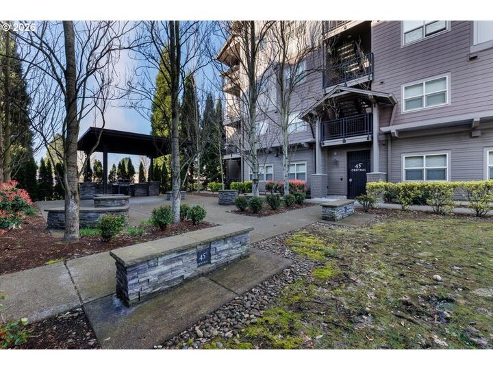 Property Photo:  13895 SW Meridian St 412  OR 97005 