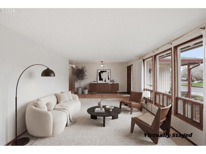 Property Photo:  17300 Timothy Way  OR 97027 