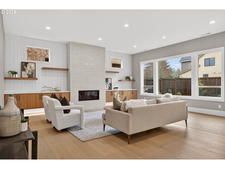 Property Photo: 3652 NW Lana Pl OR 97229