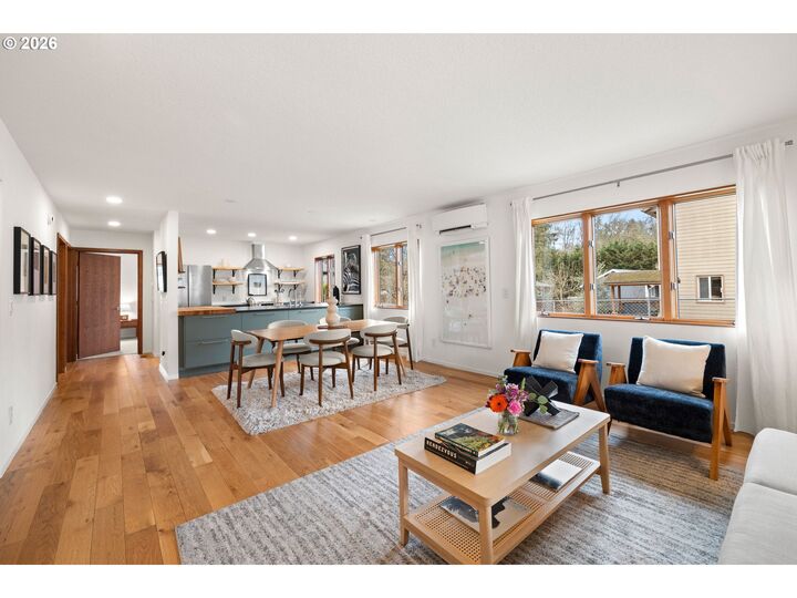 Property Photo:  7920 SW 82nd Ave  OR 97223 