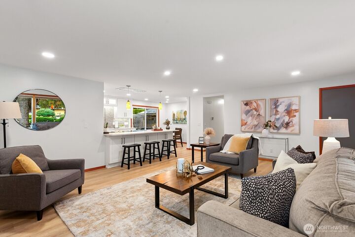 Property Photo:  4902 NE 7th Place  WA 98059 