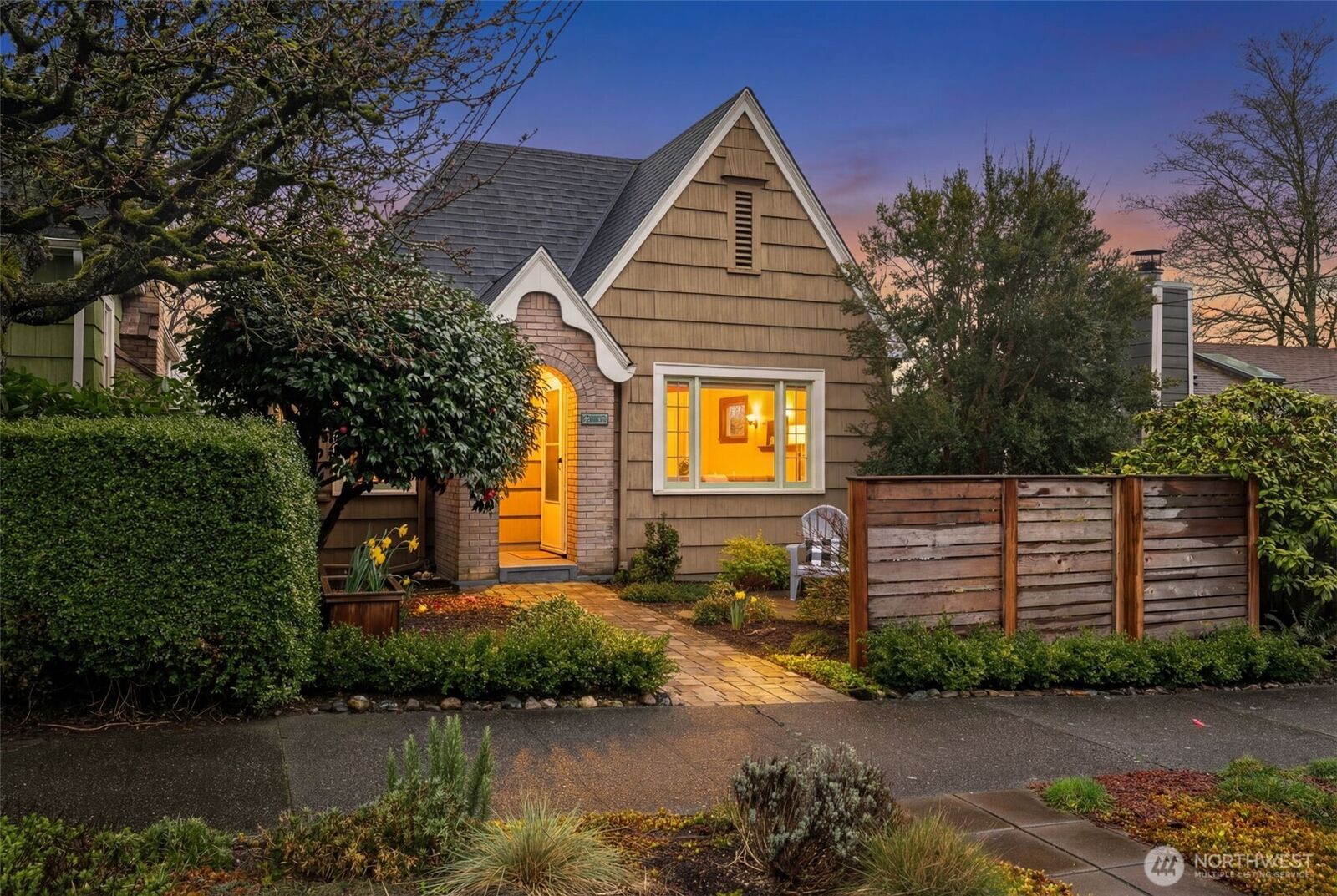 Property Photo:  7740  18th Avenue NE  WA 98115 