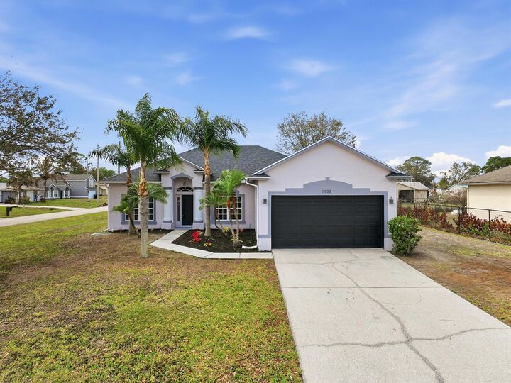 Property Photo:  1598 SW Curtis Street  FL 34983 