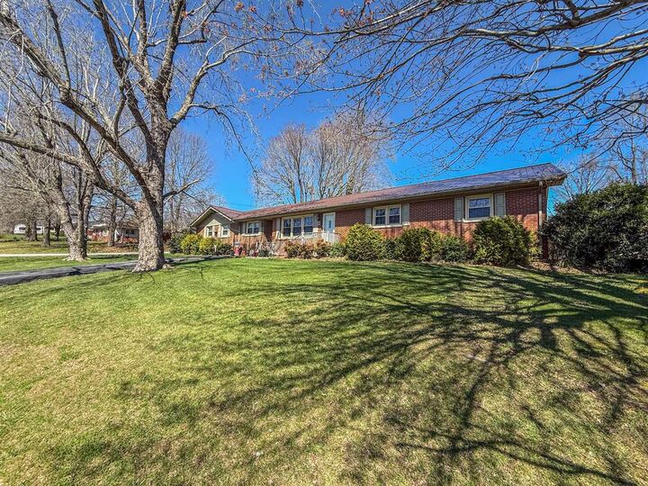 Property Photo:  18 Caldwell Street  KY 42765 