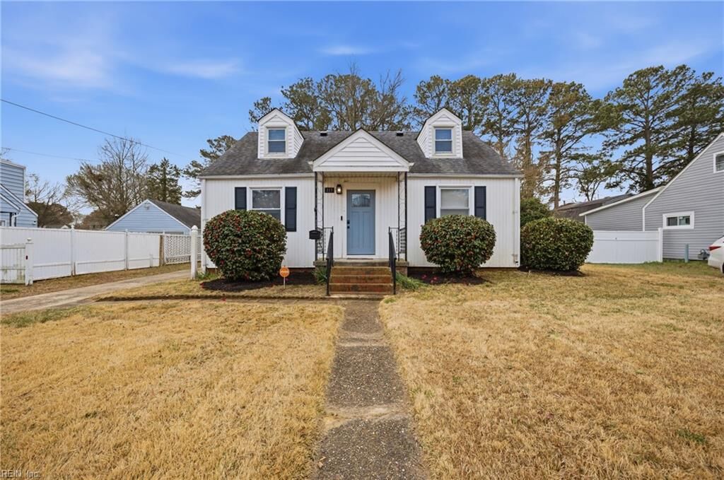 Property Photo: 115 Wyoming Ave VA 23701