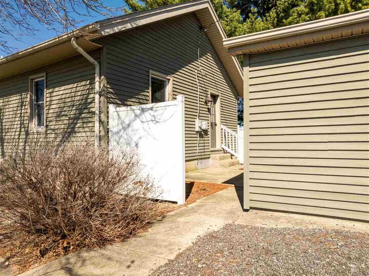 Property Photo:  541 N Centerville Road  IN 47330 