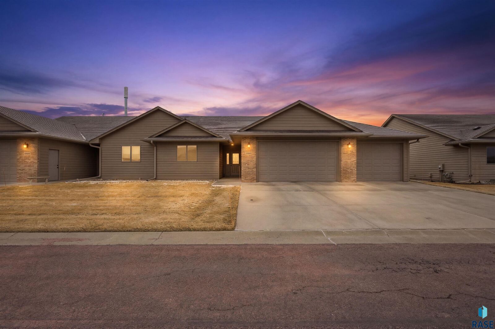 Property Photo:  4505 E Kearney Pl  SD 57110 