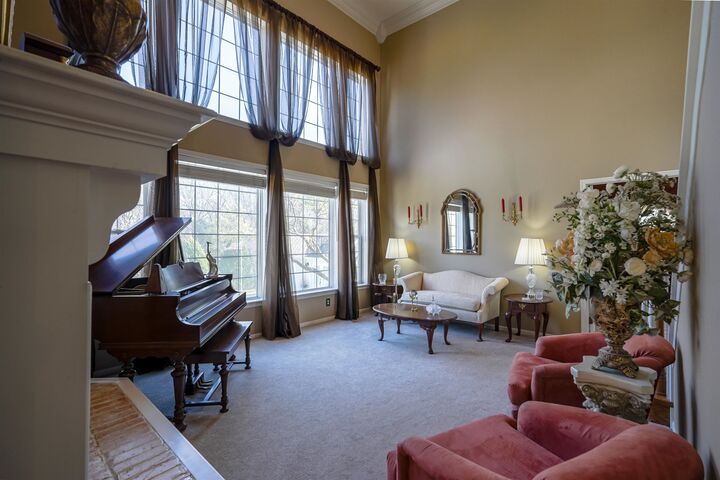 Property Photo:  1639 N Woodridge Dr  KS 67206 