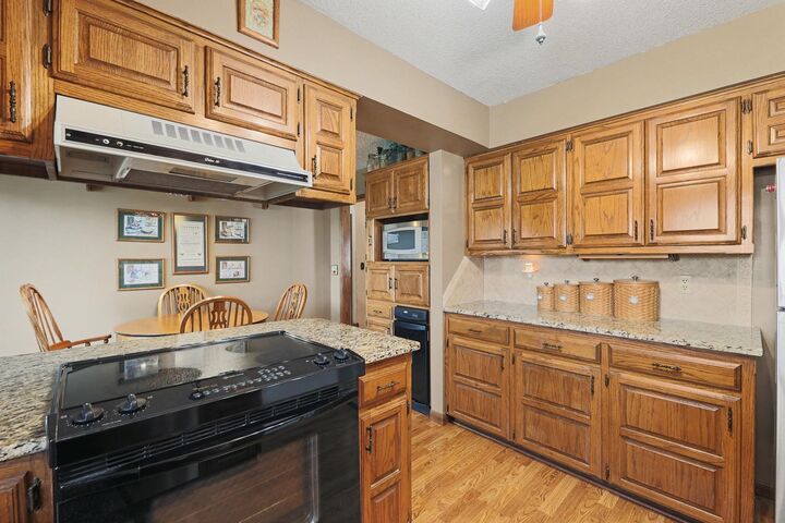 Property Photo:  10318 W Alamo  KS 67212 