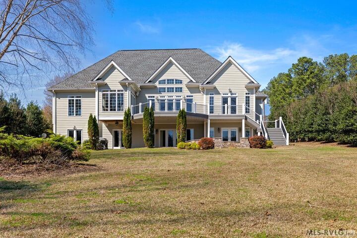 Property Photo:  11 Pine Ridge Dr S  NC 27850 