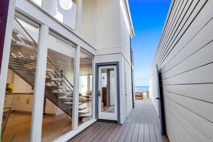 Property Photo:  9 Rockview Drive  CA 95062 