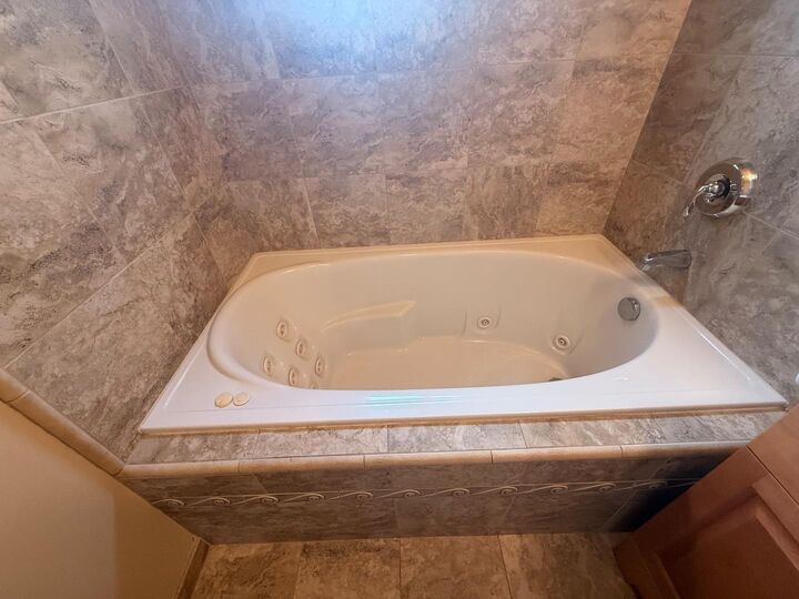 Property Photo:  19 West Street  CA 93901 