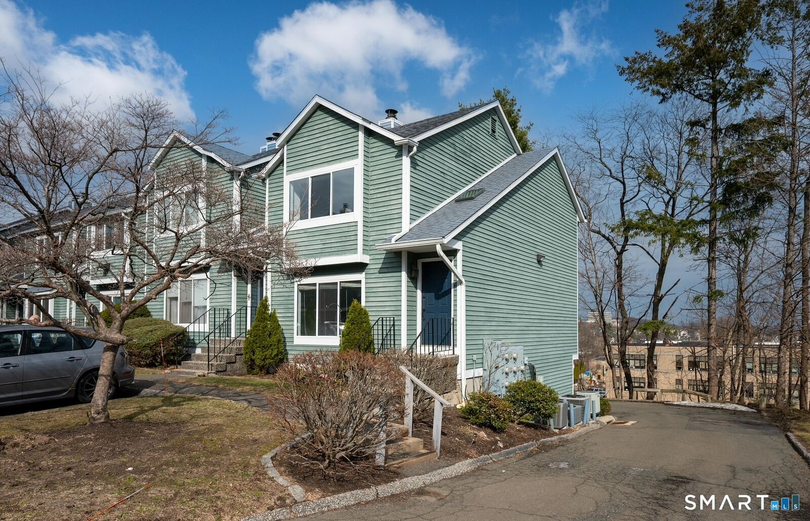Property Photo:  9 Farview Avenue 3-12  CT 06810 