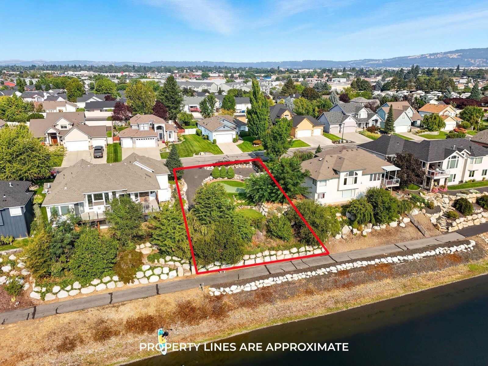 Property Photo:  527 S Shelley Lake Ln  WA 99037 