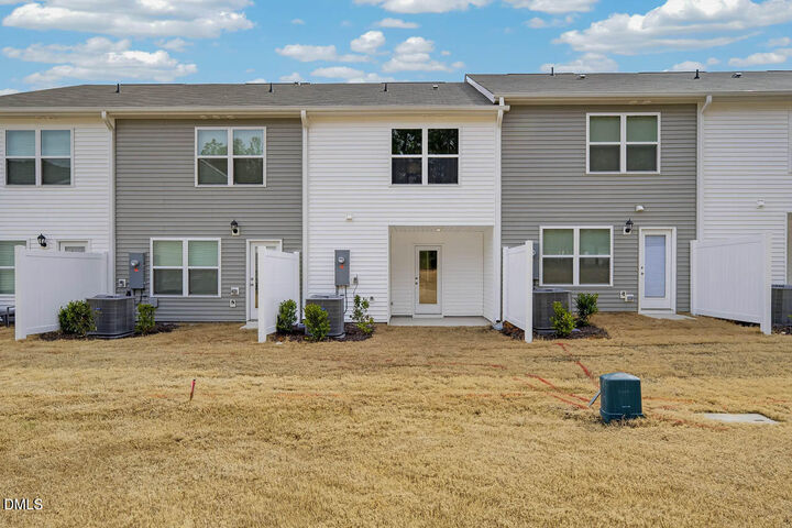 Property Photo:  8535 Beckett Chase Way  NC 27616 