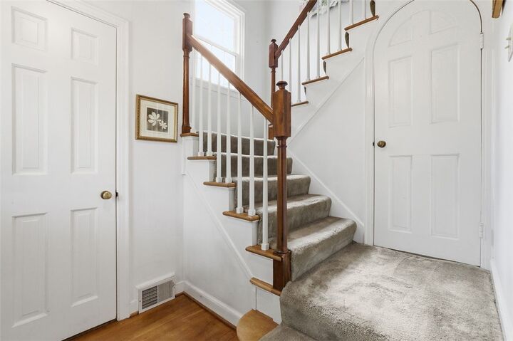 Property Photo:  129 Morewood Rd  PA 15116 