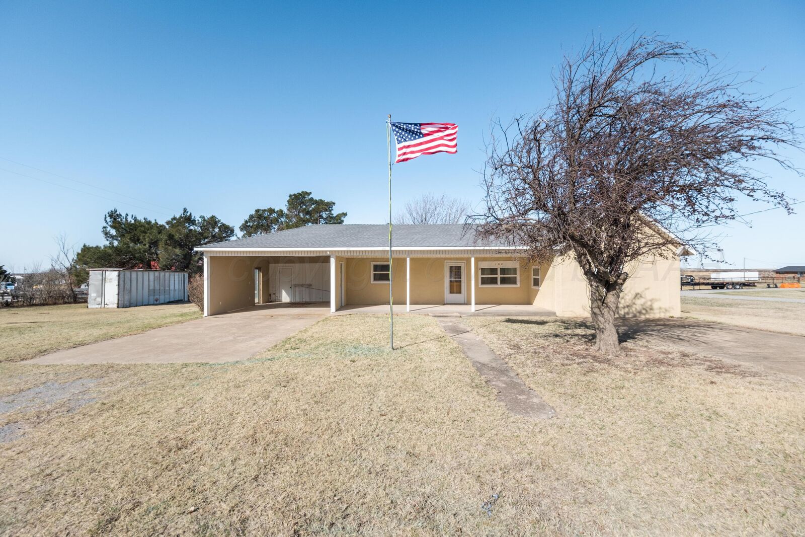 Property Photo: 102 Lee Avenue TX 79003