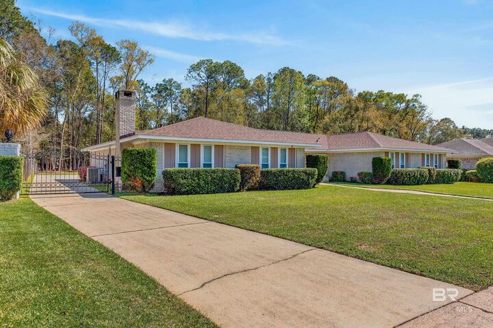 Property Photo: 1271 Spring Valley Drive AL 36693