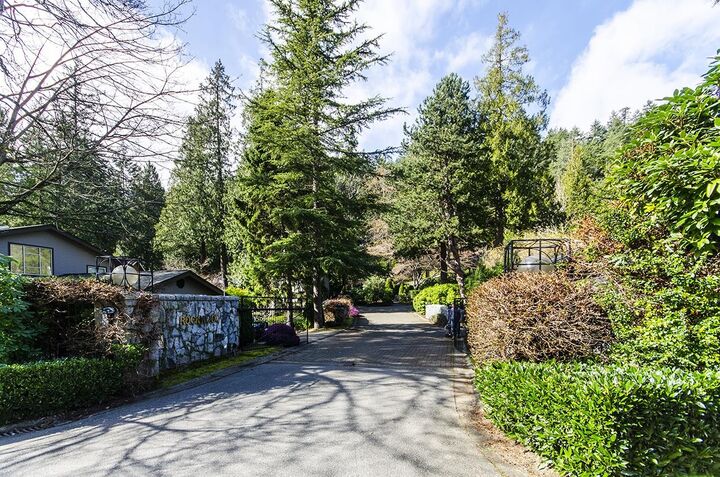 Property Photo: 6760 Batchelor Bay Place BC V7W 3B7
