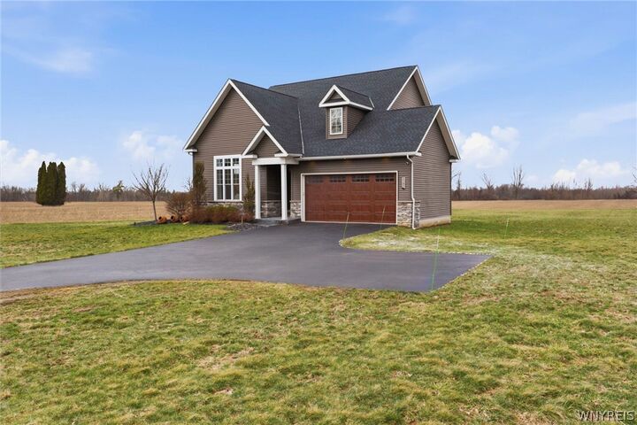 Property Photo:  2181 Woodard Road  NY 14059 