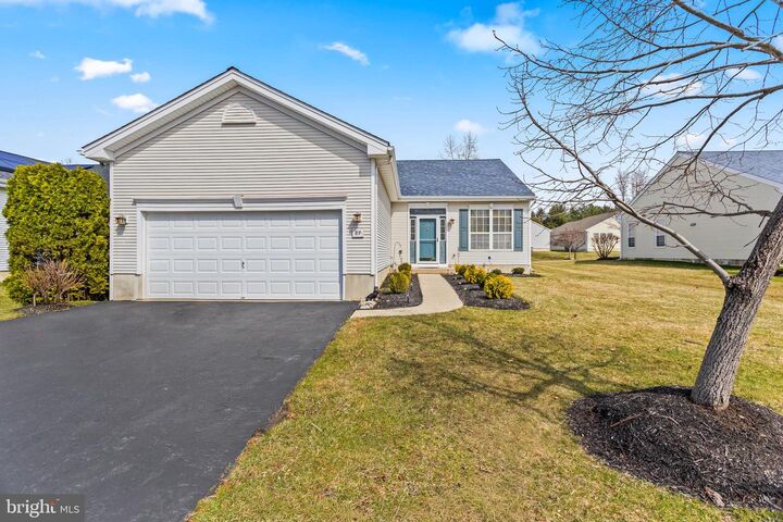 Property Photo:  89 Chamber Lane  NJ 08022 