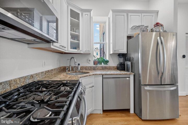 Property Photo:  219 T Street NE 404  DC 20002 