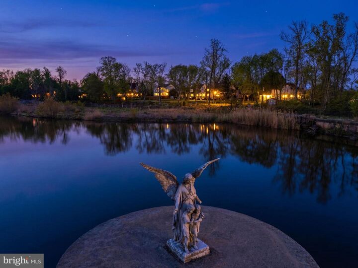 Property Photo:  1006 Farm Lane  PA 19002 