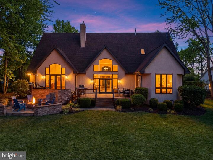 Property Photo: 1006 Farm Lane PA 19002