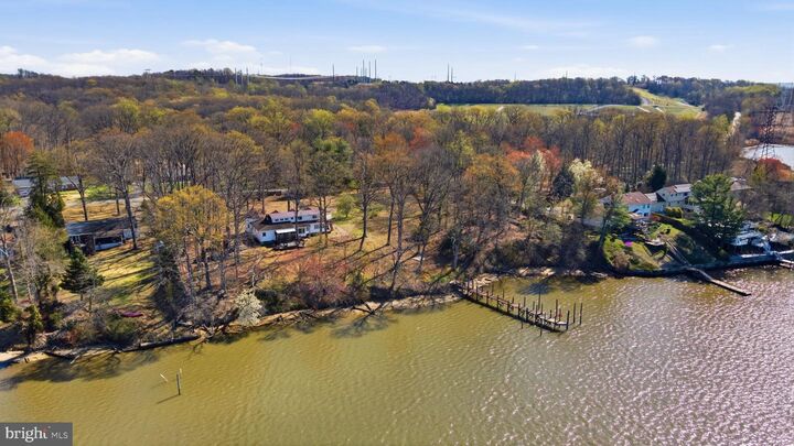 Property Photo:  18330 Possum Point Road  VA 22026 