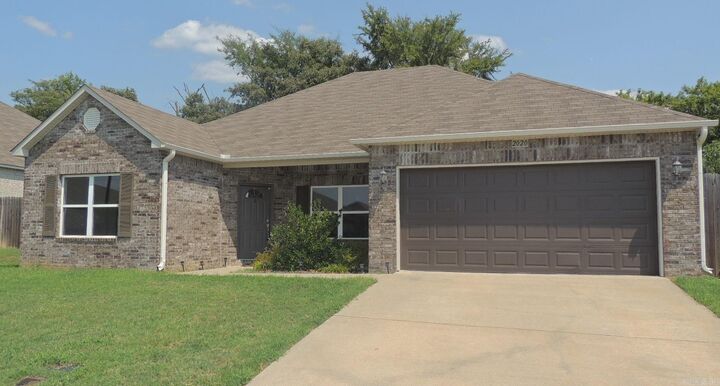 Property Photo: 2020 Mary Alice Drive AR 72032