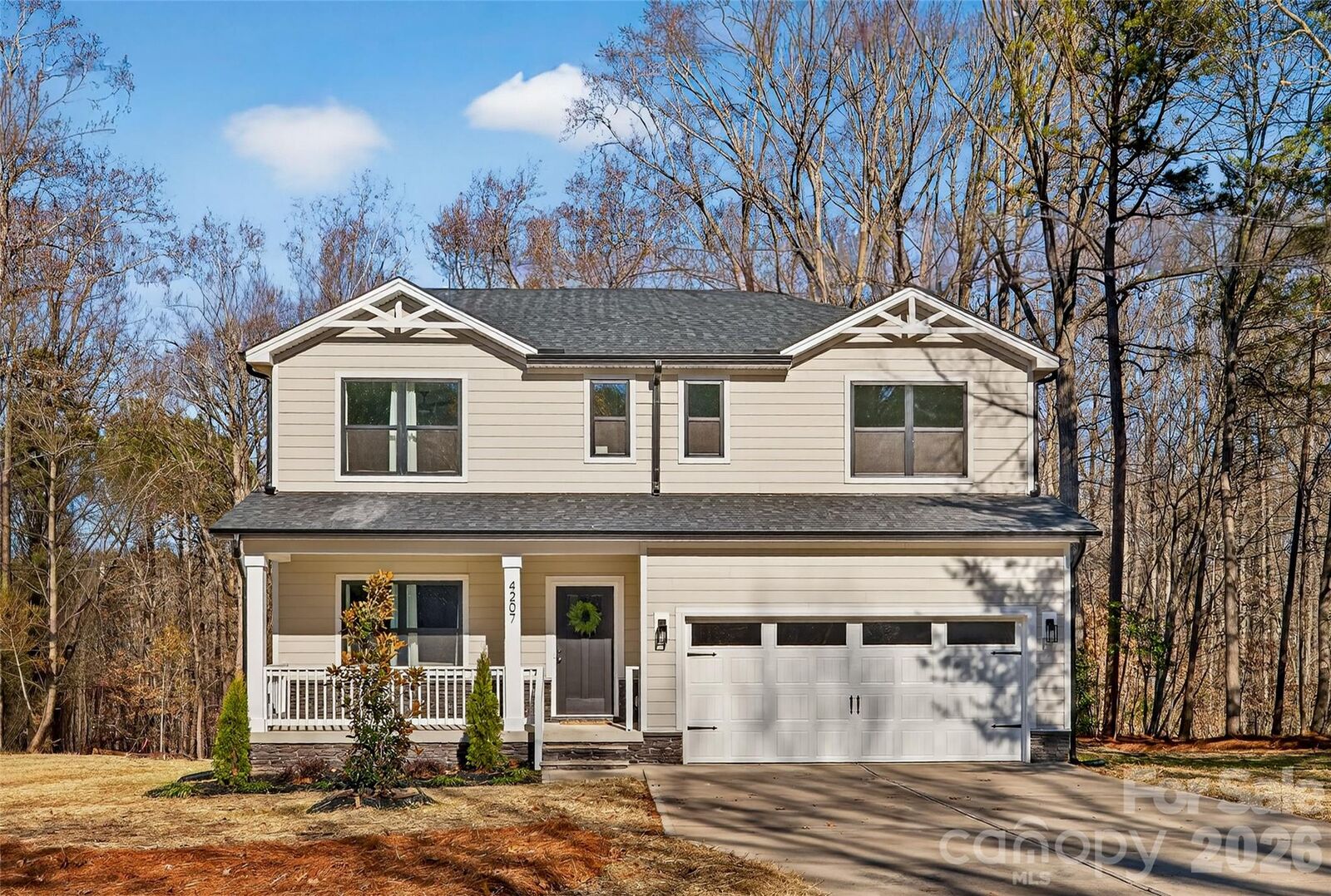 Property Photo:  4203 Eagle Chase Drive  NC 28216 
