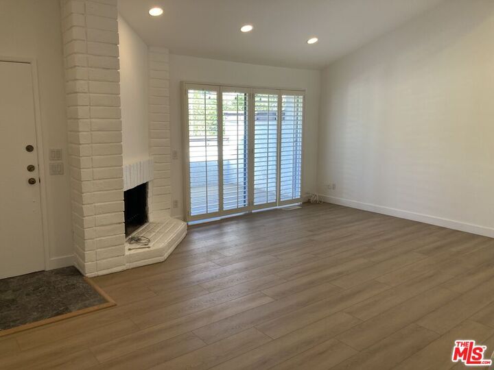 Property Photo:  1506 Palisades Dr  CA 90272 