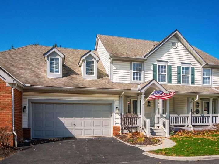 Property Photo: 6544 Upper Lake Circle OH 43082